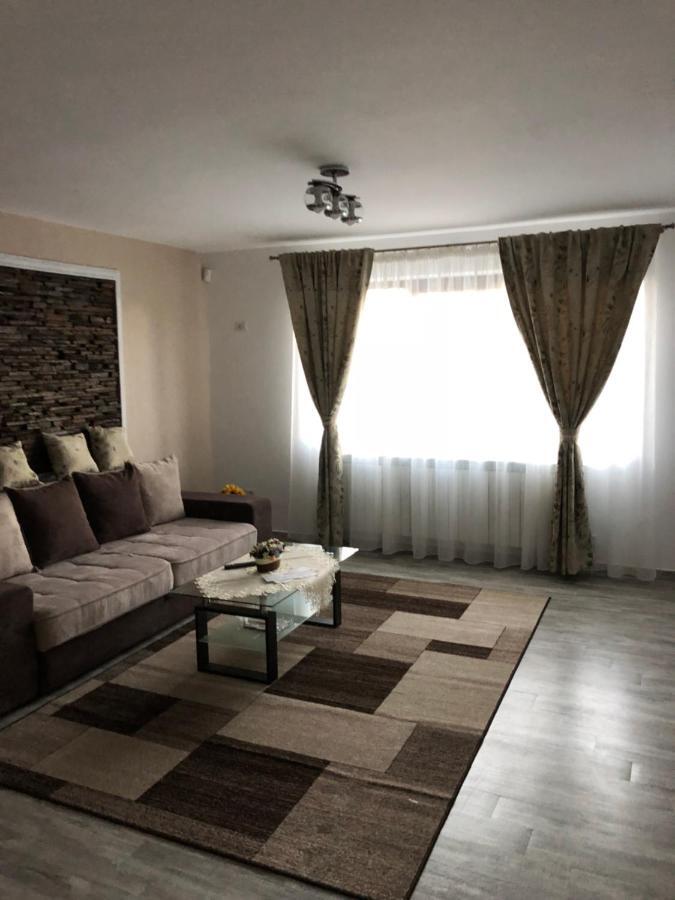 Aleria De Piatra Aparthotel Πιάτρα Νέαμτς Εξωτερικό φωτογραφία