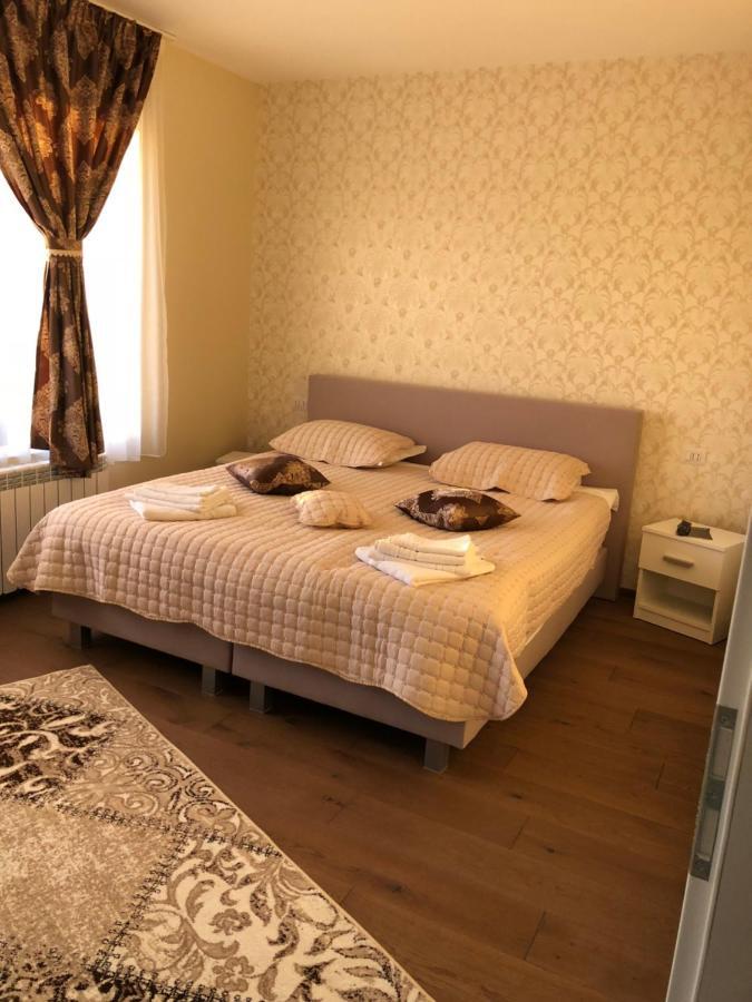 Aleria De Piatra Aparthotel Πιάτρα Νέαμτς Εξωτερικό φωτογραφία